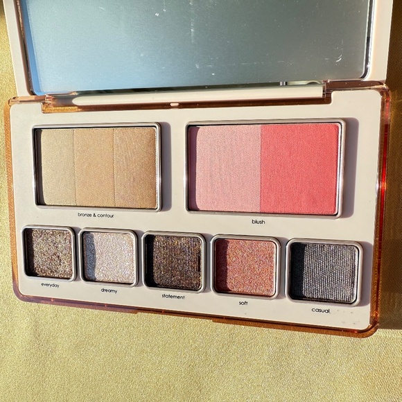 Natasha Denona HY-PER Natural Face Palette - Picture 5 of 7